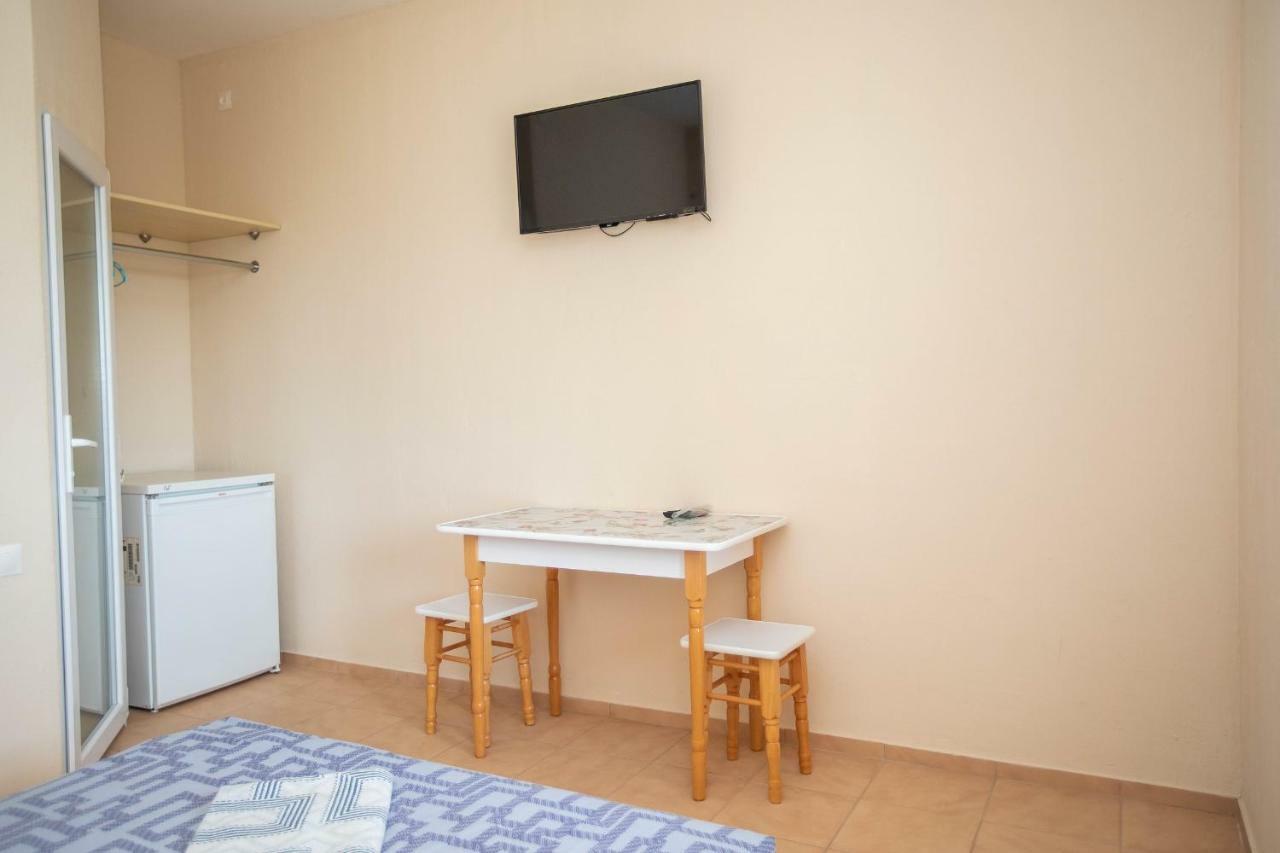 Amalia Hotel Żeleznyj Port Zewnętrze zdjęcie